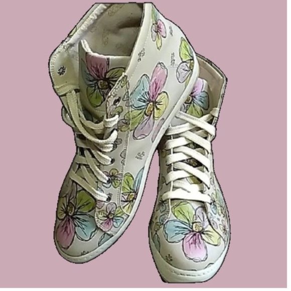Goby Women's Vegan Hi-Top Floral Sneakers Shoes - Sz 10 NWOT - Picture 12 of 12